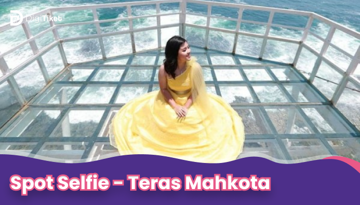 Spot Selfie - Teras Mahkota